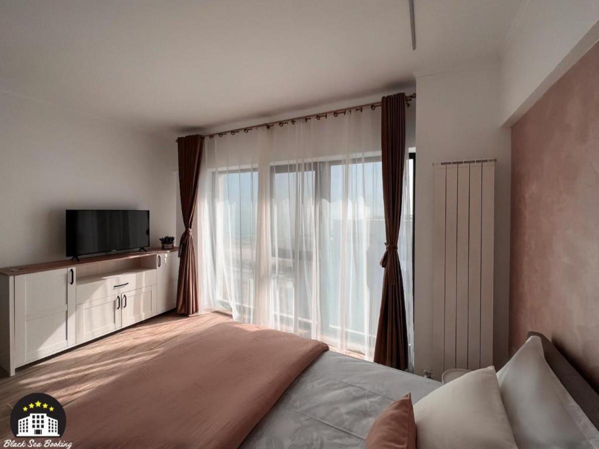 Black Sea Booking - Dubai Năvodari Esterno foto